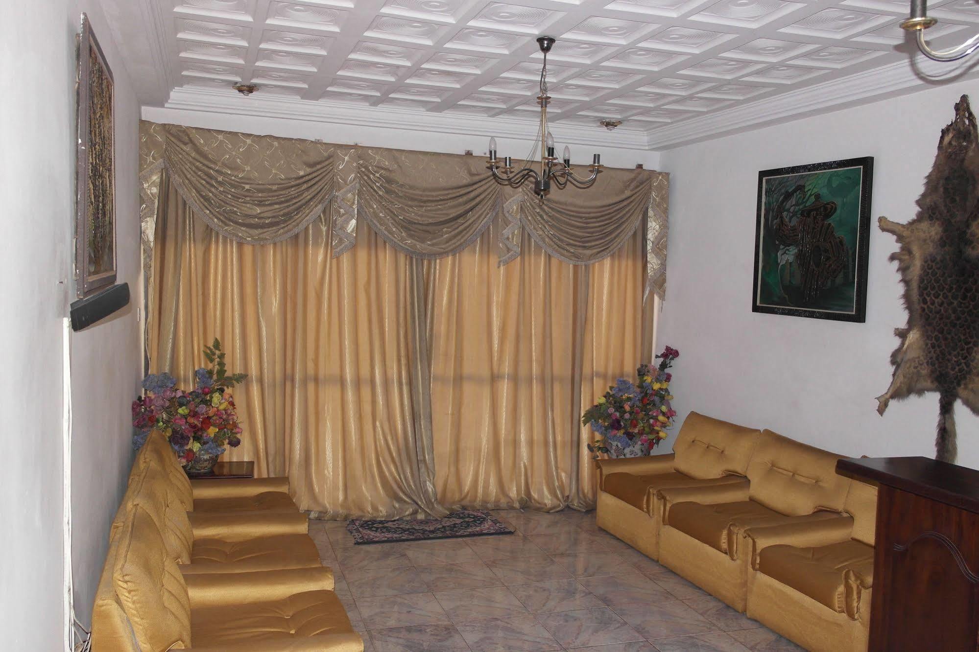 Nogahil Hotel Accra Exterior photo